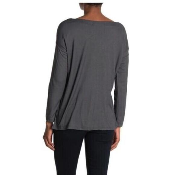 Cupcakes and Cashmere Women's Lindy Oversized Button Down In Faded Black Medium - Picture 6 of 8